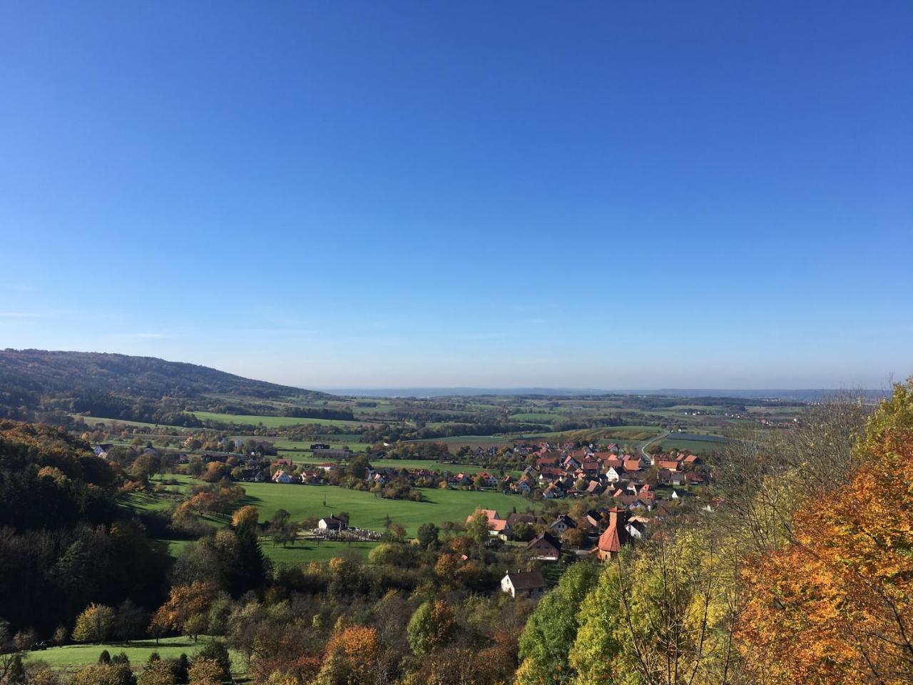 Berg-Gasthof Hoetzelein Kunreuth Экстерьер фото
